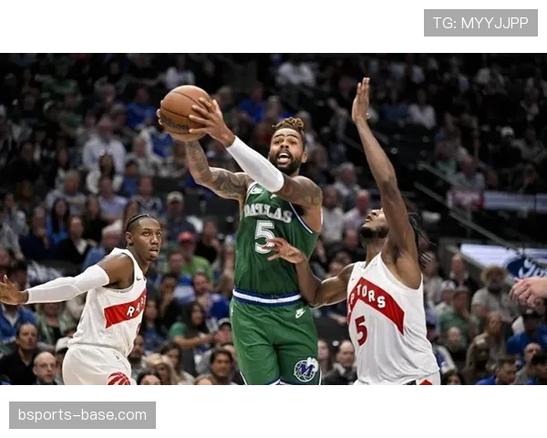 拉塞尔内线防守影响比赛节奏显著高于同期中锋对手